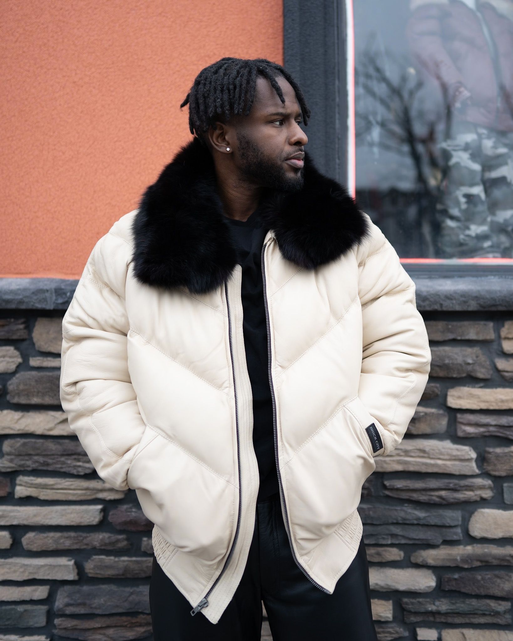 Cream V Bomber LIMITED