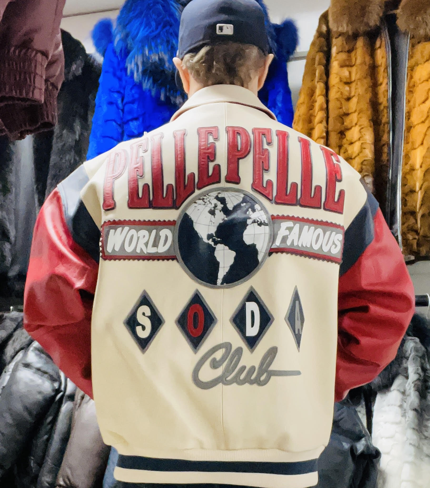 World Famous Soda Club Pelle Pelle